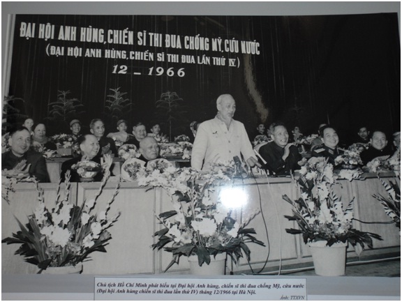 Tư tưởng Hồ Chí Minh về phong trào thi đua